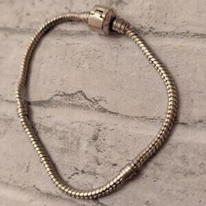 Vtg. Barrel Clasp Snake Chain Bracelet Jewelry
